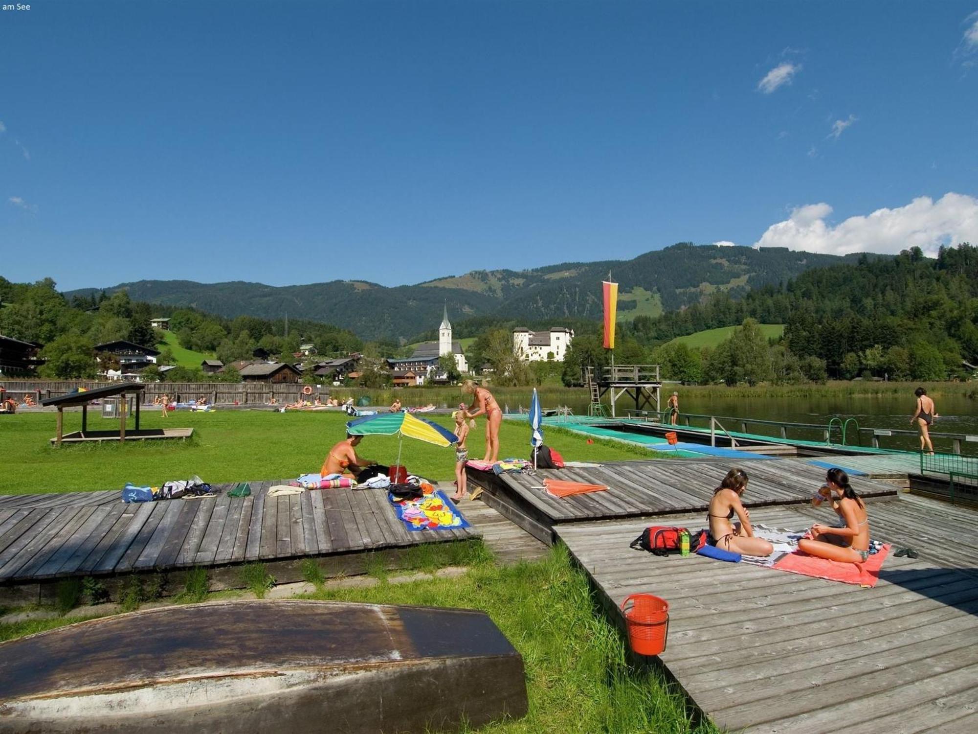 Luxurious Mansion In Goldegg Near Skiing Area Экстерьер фото